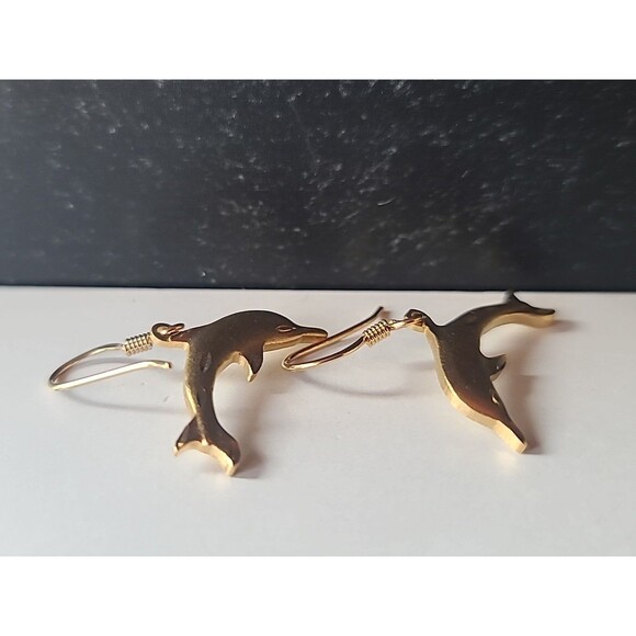 Gold Tone Dolphin Shaped Dangling Pierced Earrings Vintage Costume Jewelry - Picture 6 of 10